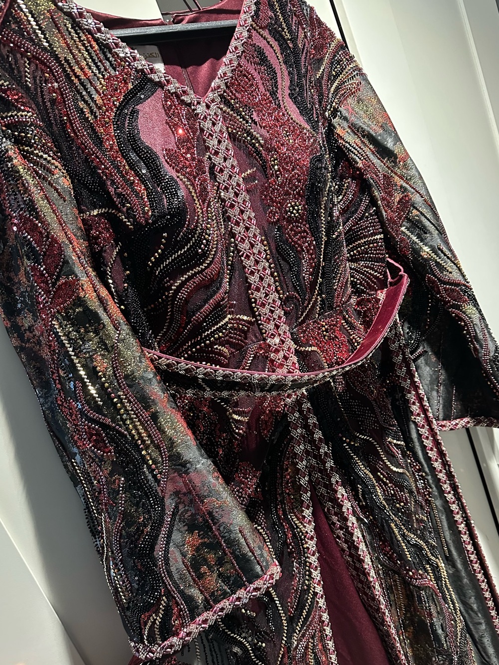 Kanz Burgundy and Black Beaded Long-Sleeve Evening Dress